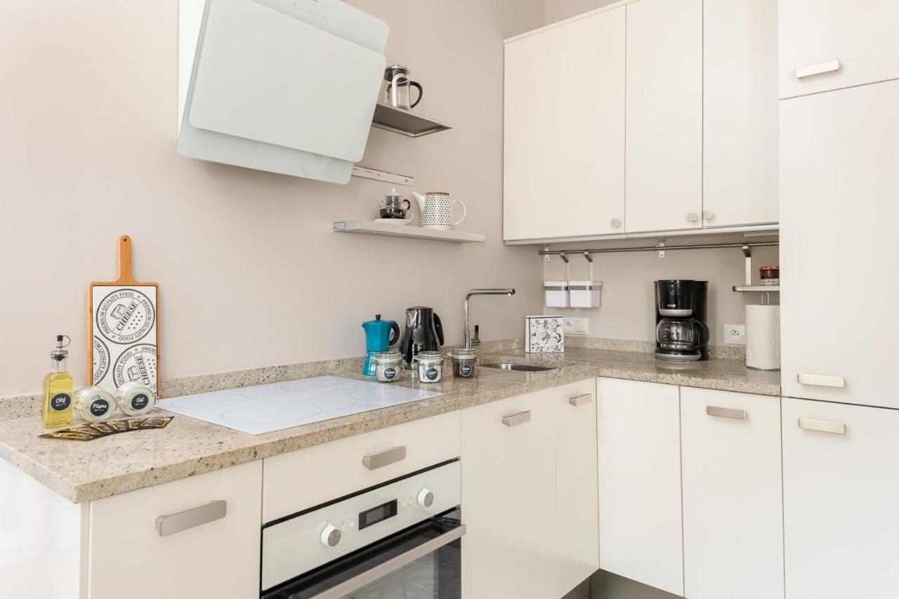 Rent Like Home - Nowy Swiat 47A Warschau Exterior foto